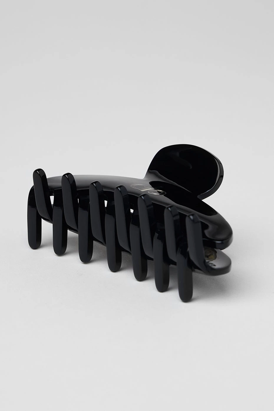 90's Claw Clip - Black - Image 3