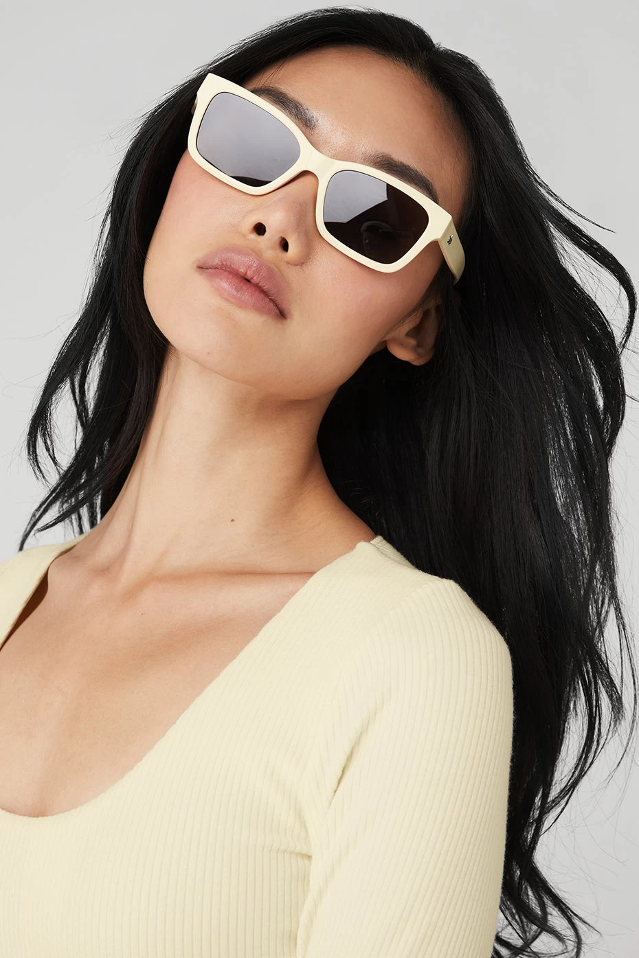Chill Sunglasses - Black/French Vanilla - Image 3