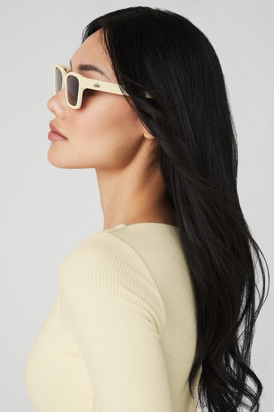 Chill Sunglasses - Black/French Vanilla - Image 4