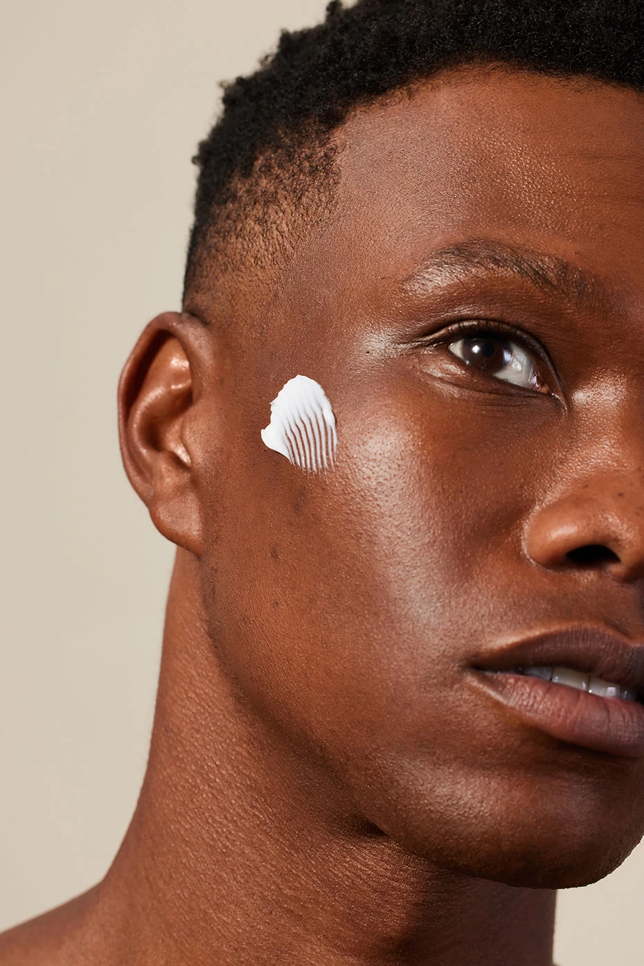 Luminizing Face Moisturizer - Image 3