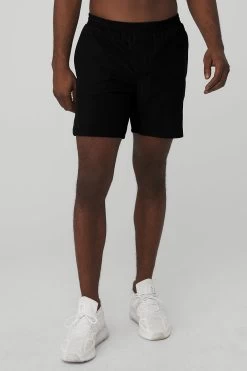 7" Traction Short - Black