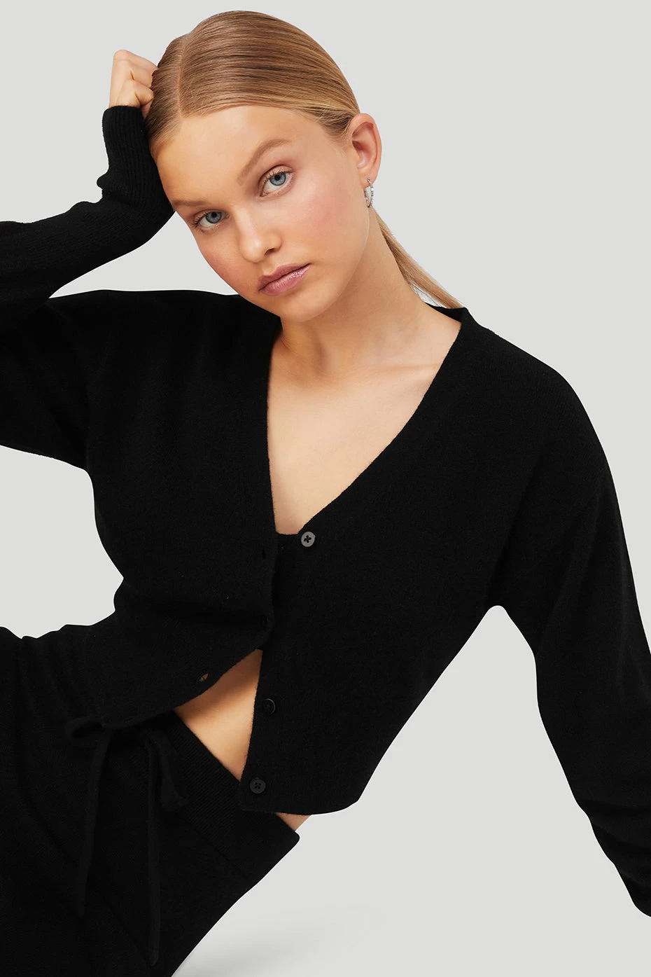 Cashmere Jet Set Cardigan - Black - Image 4