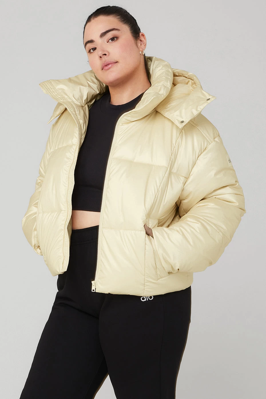 Pearlized Pristine Puffer - French Vanilla - Image 8